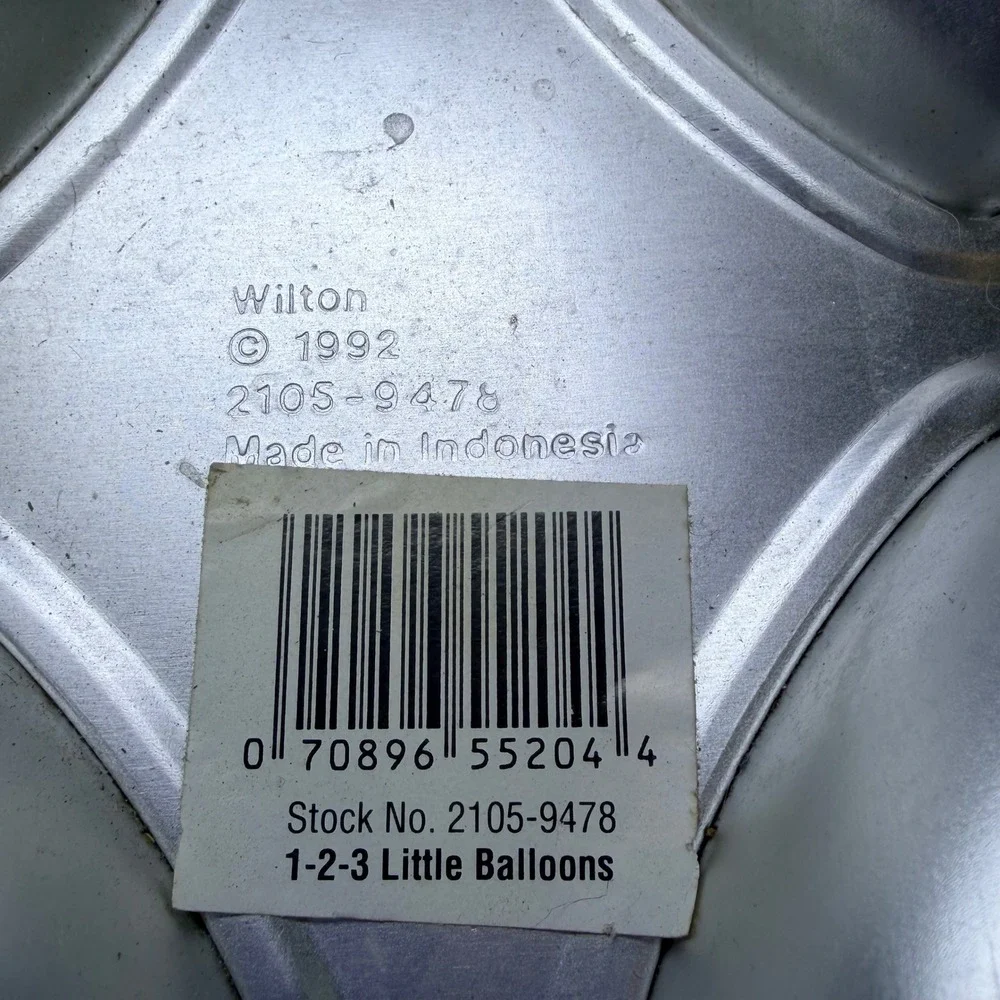 Wilton little balloons